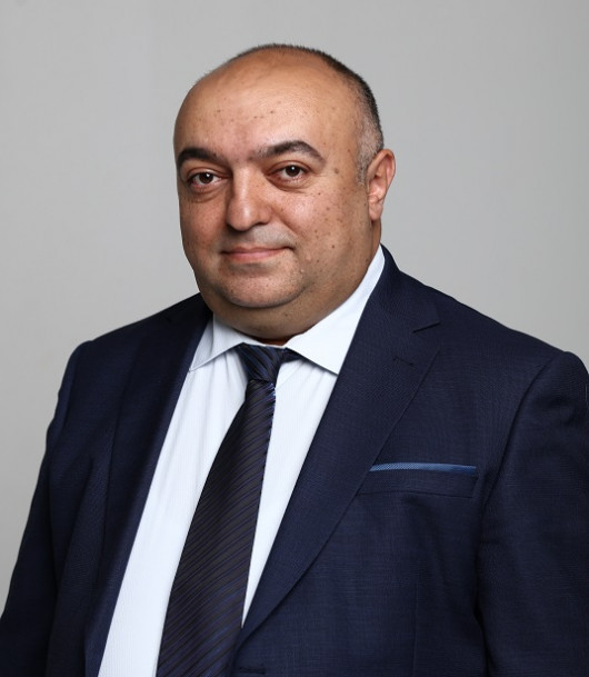Арам Саакян